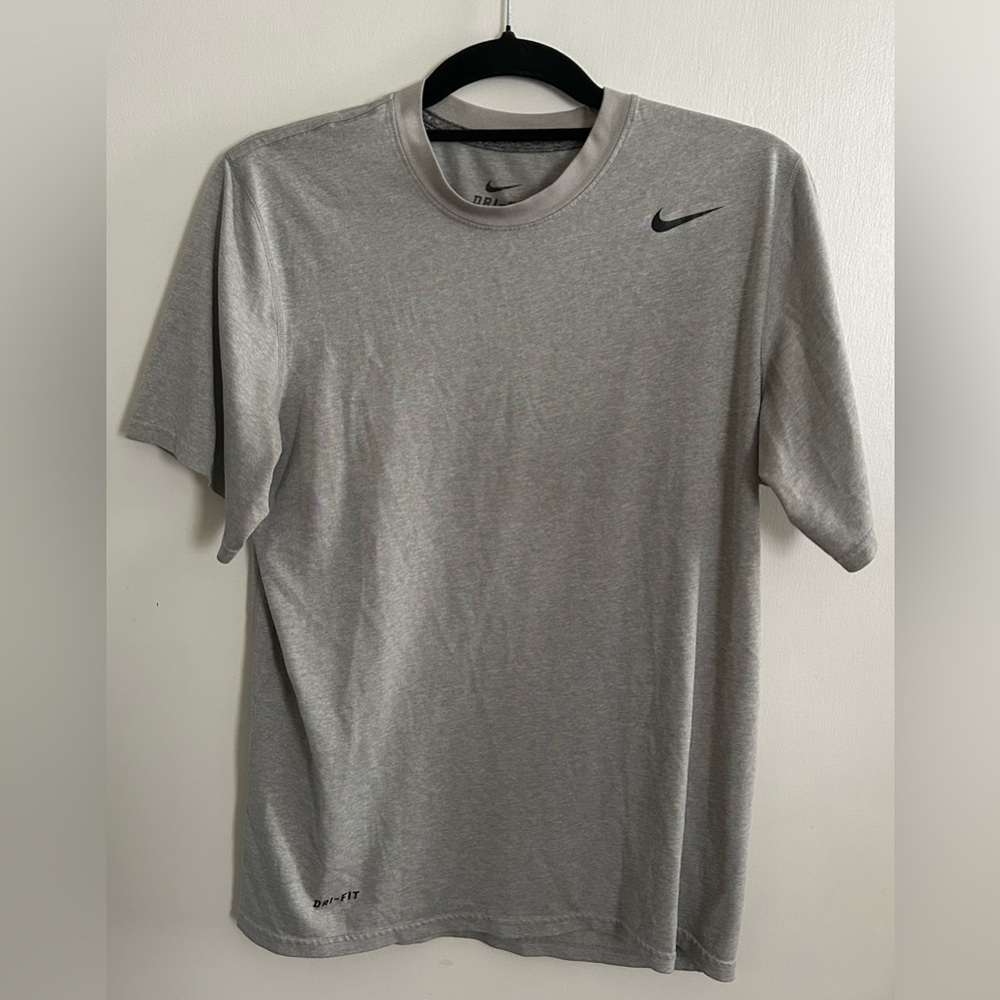 Under Armour HeatGear T-Shirt Men’s Medium | Green Black Athletic Workout Tee